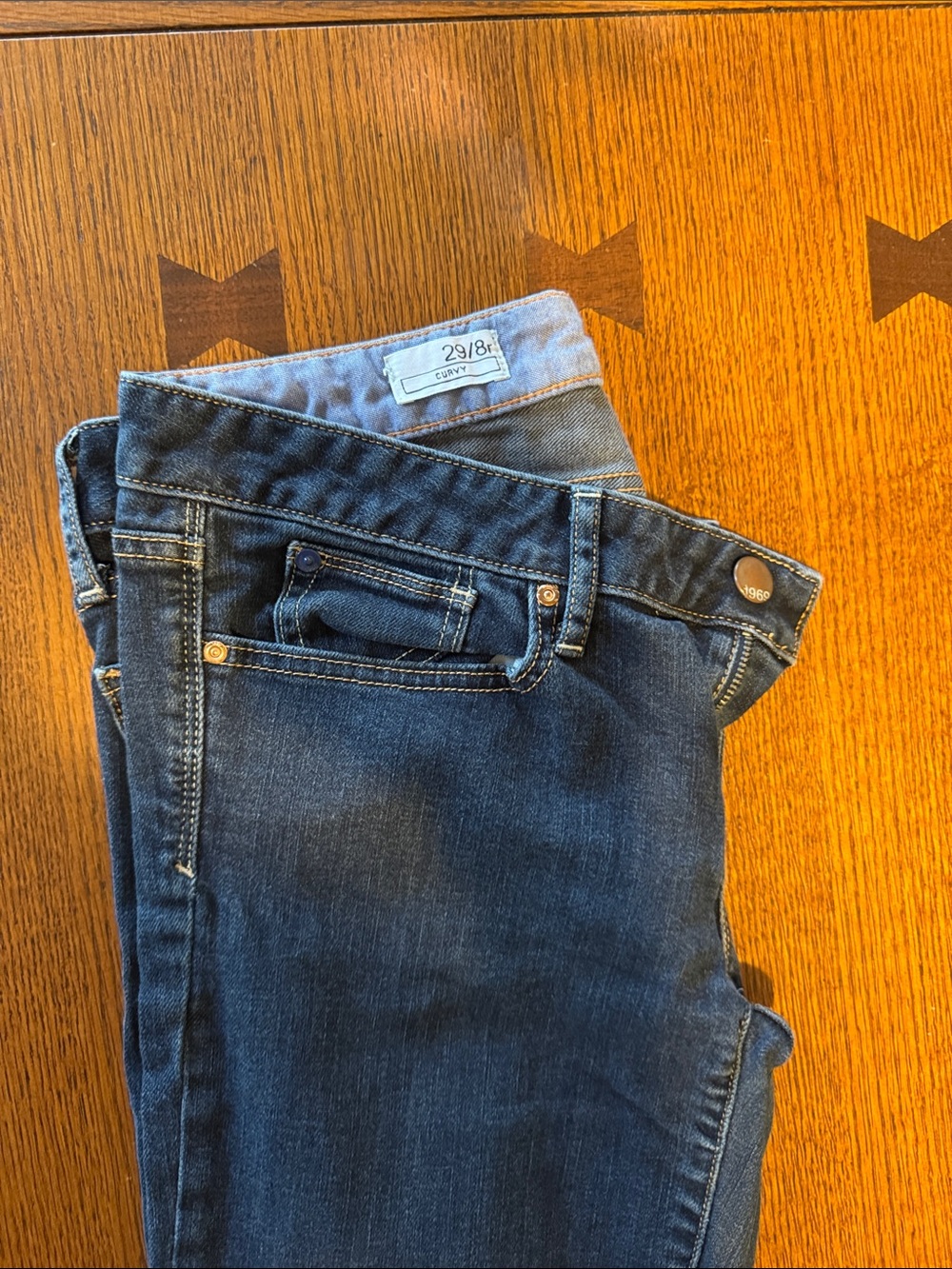 GAP Women’s Slim Jeans in Dark Blue Wash